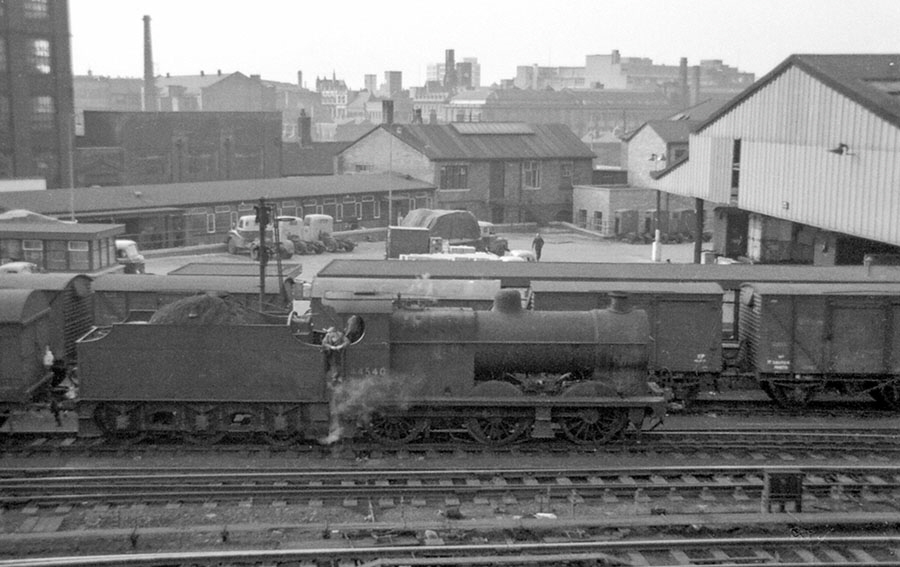 44540, Leicester Midland station pilot