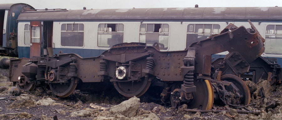 Nuclear-Flask Crash Test, class-46 locomotive bogie, Old Dalby