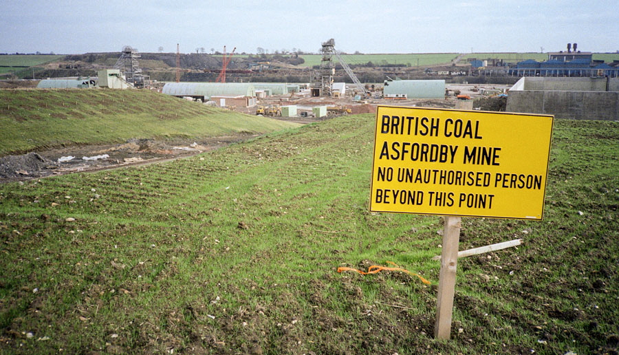 Asfordby “Super Pit” coal mine under construction