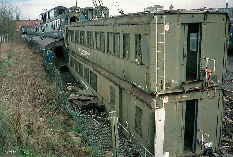 OVERHEAD MAINTENANCE TRAIN