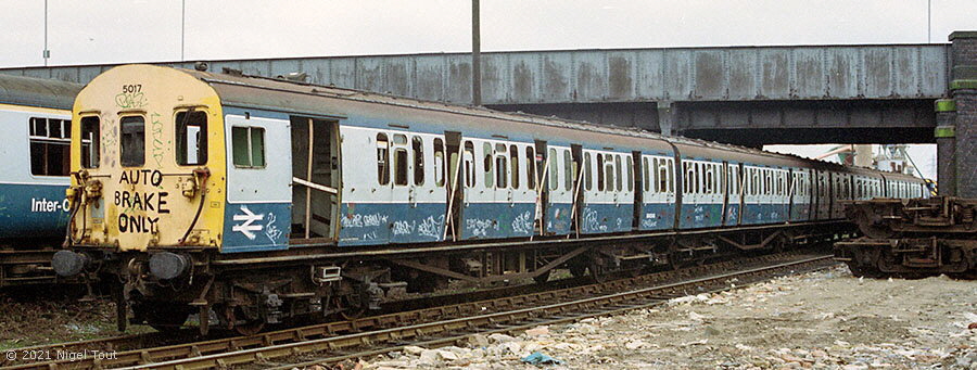 Class 415 (4EPB)