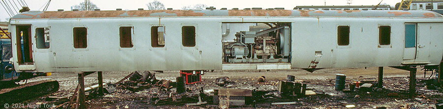 Carriage with generator