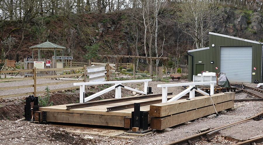 Start of lifting bridge rebuild