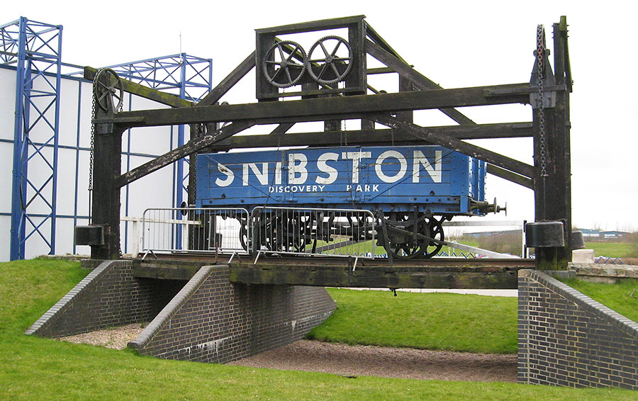 Stephenson lifting bridge Snibstom Museum