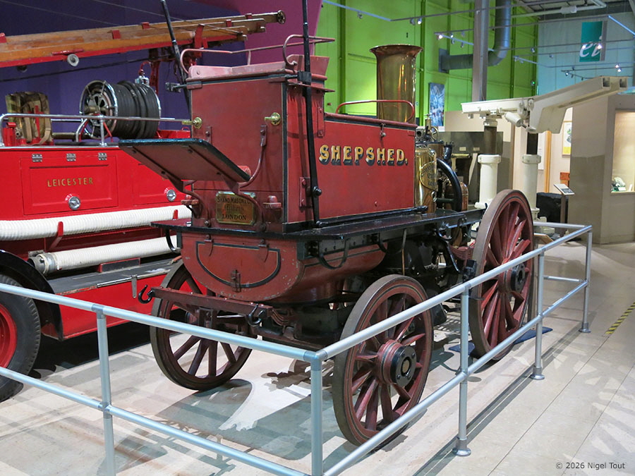 Shand Mason fire engine
