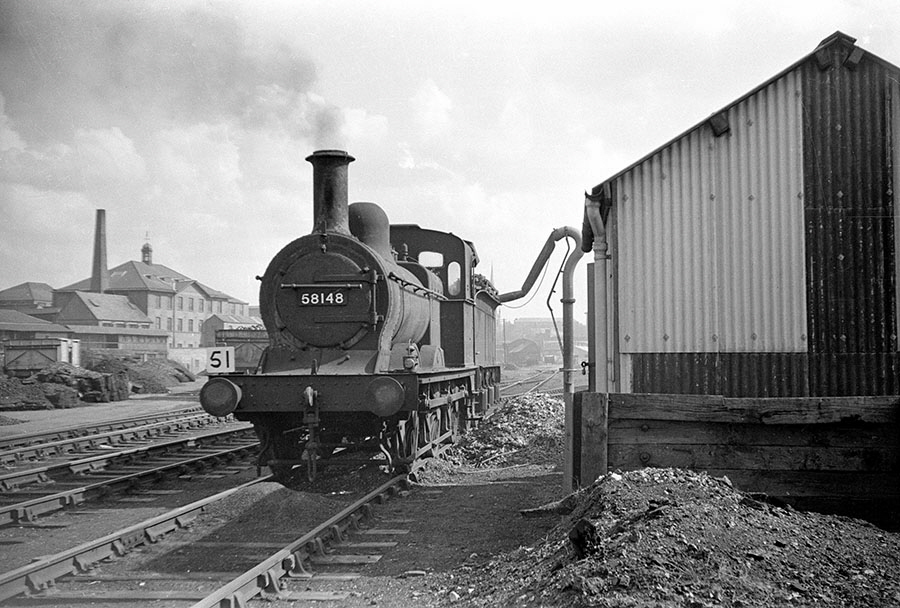 58148 taking water at Leicester Wes tBridge 1963